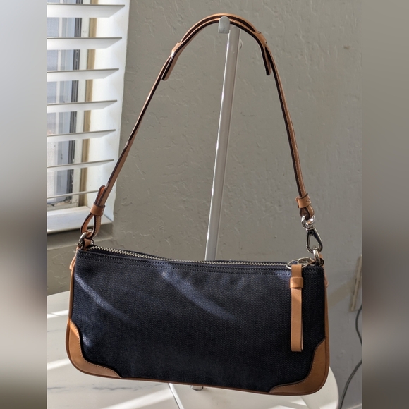 Vintage Coach Y2K Denim And Vachetta Shoulder/Handbag. - Picture 4 of 12